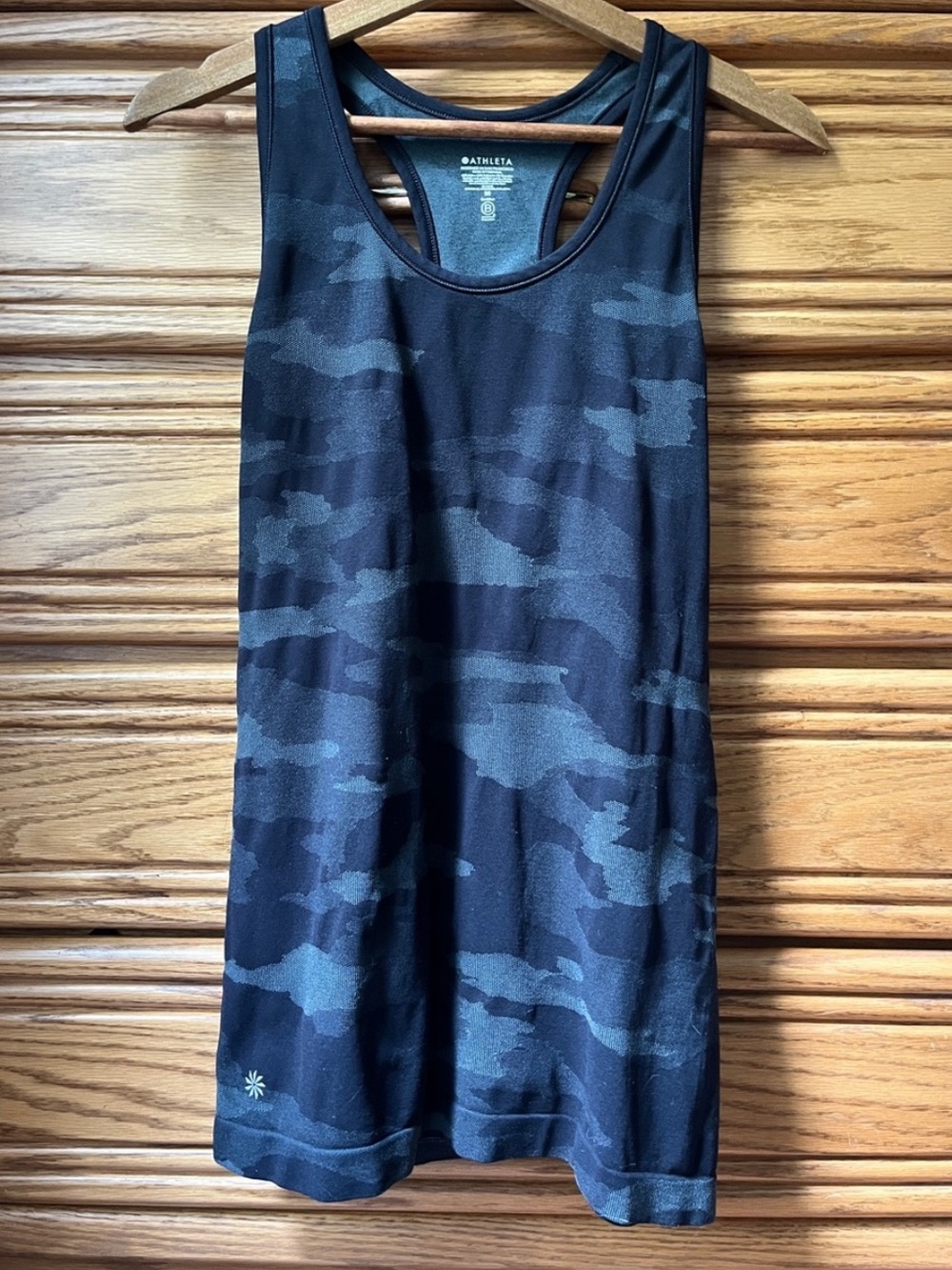 Athleta • Speedlight Black & Charcoal Camo Performance Racerback Tank Top • sz M
